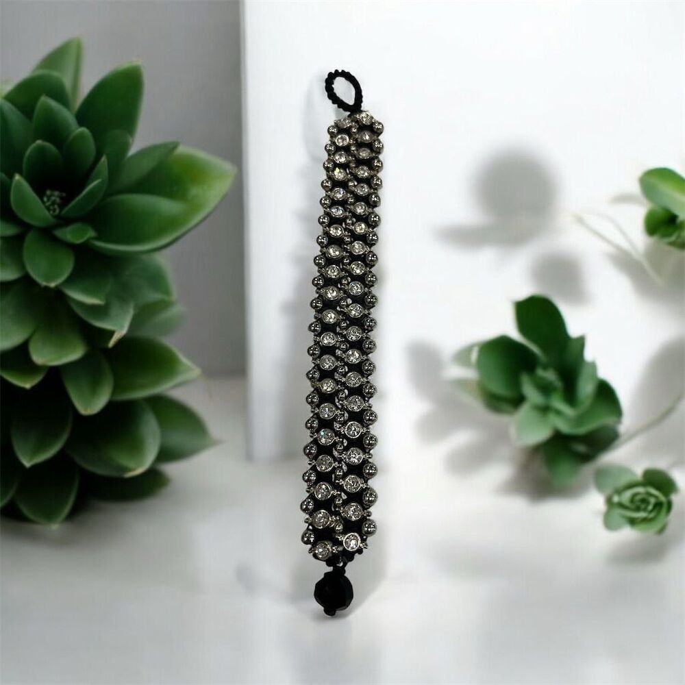 Vintage Gorgeous Moto Style Oxidized Silver Tone & Black Beaded Flower Bracelet